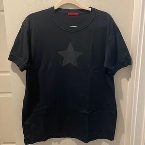 Sand black t-shirt with star size XL